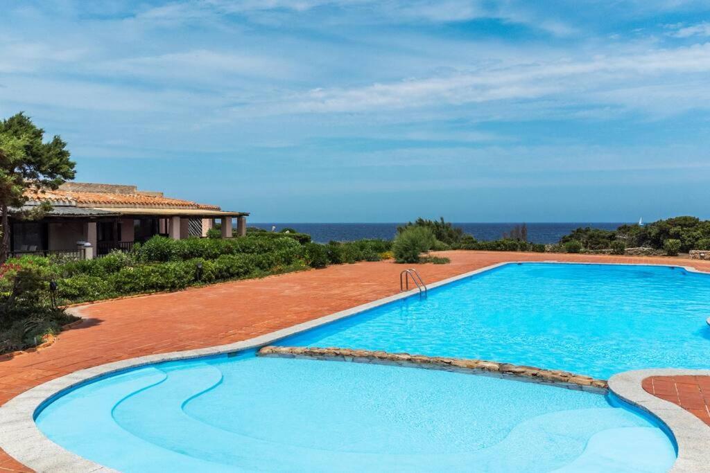 Terrace On Porto Cervo Swimming Pool & Private Beach Exteriör bild